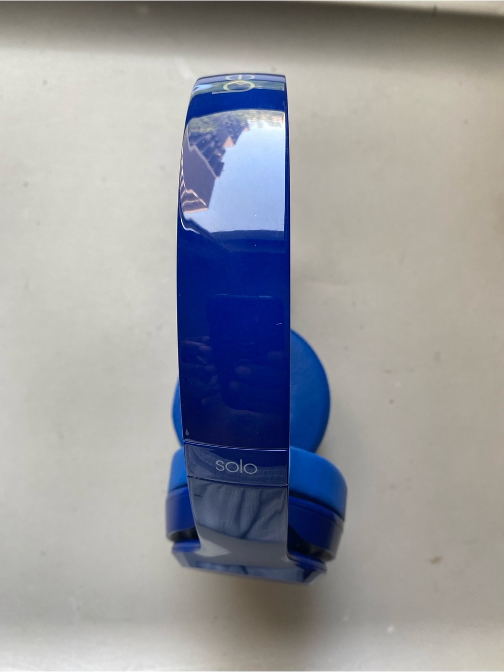 Beats Solo Wired Headphones - Picture 3 of 7